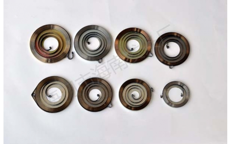 機械表中發條運行的原理和結構